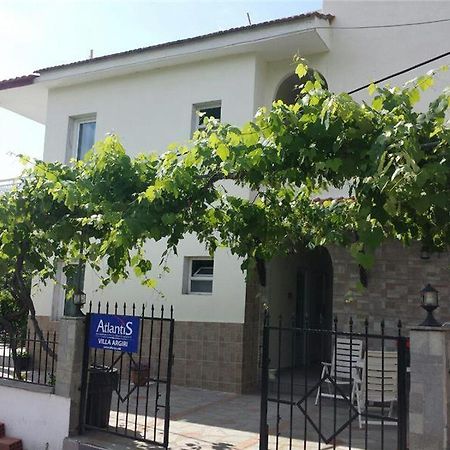 Studios Argiri Skala Potamias  Extérieur photo